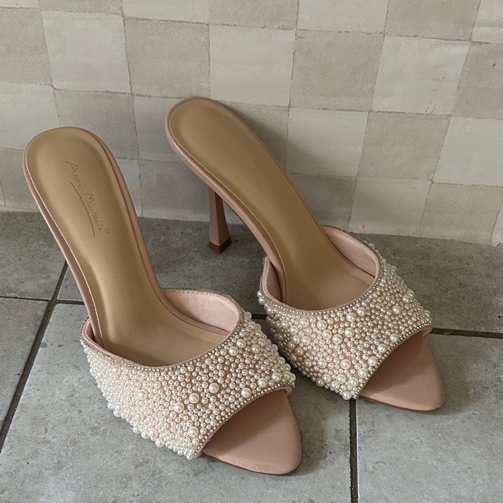 Elegant Pearl Embellished Heels